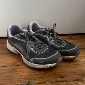 Ryka running shoes